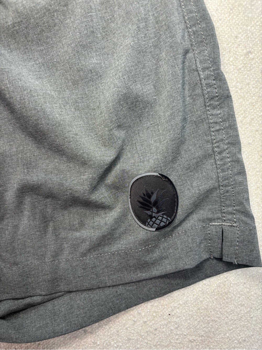 Chubbies Men’s Swim Trunks Gray 5.5” Inseam Unlined Stretch Swim Shorts Size S - Picture 5 of 7